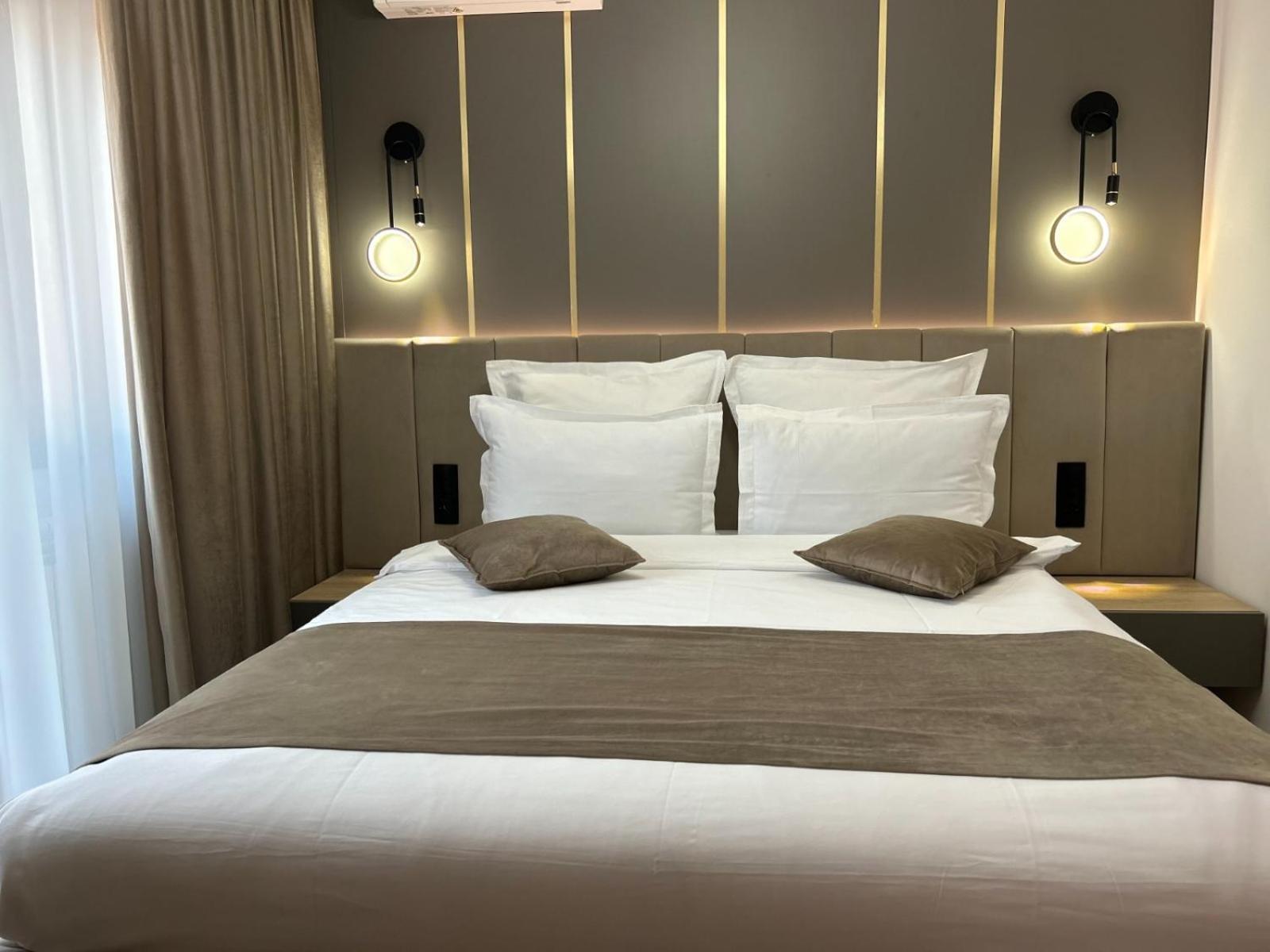 Monarc Boutique Aparthotel - Self Check-In Visan 外观 照片