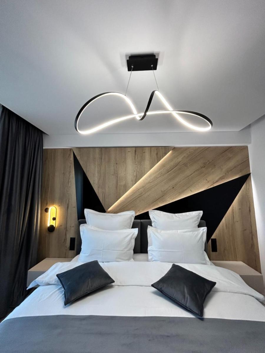 Monarc Boutique Aparthotel - Self Check-In Visan 外观 照片