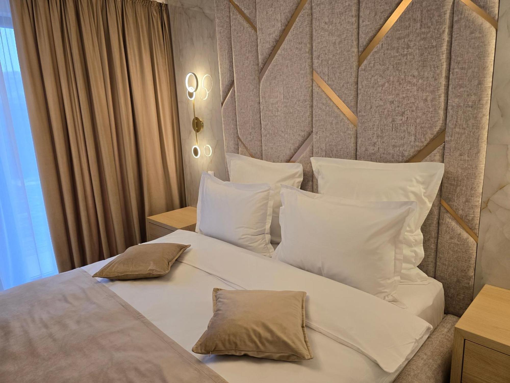 Monarc Boutique Aparthotel - Self Check-In Visan 外观 照片